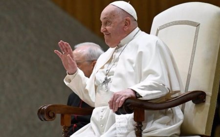 Latest news on Pope Francis' health: evolution and medical report live