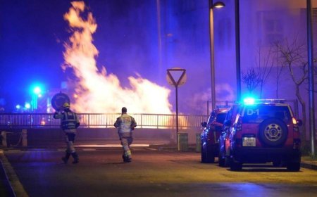 Large fire in Salburua, Vitoria-Gasteiz, due to a gas leak