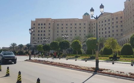 US Seeks to Advance Trump's Ceasefire Aspirations Amid Talks with Russia