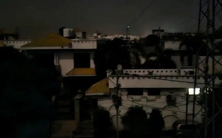 India and Pakistan escalate with border attacks: at least 48 dead