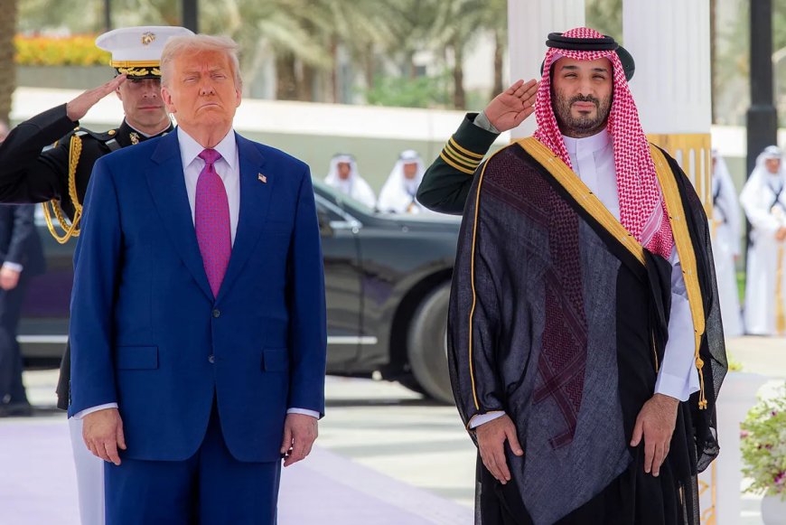 Trump meets with Syrian President Ahmed al-Shara after announcing the lifting of sanctions