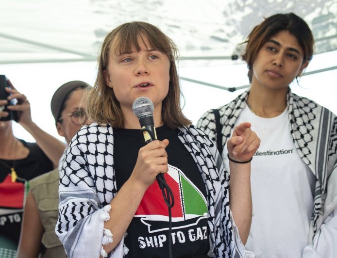 Israel denuncia infiltración en flotilla y acusa a activista ambiental de viajar con líder de Hamás