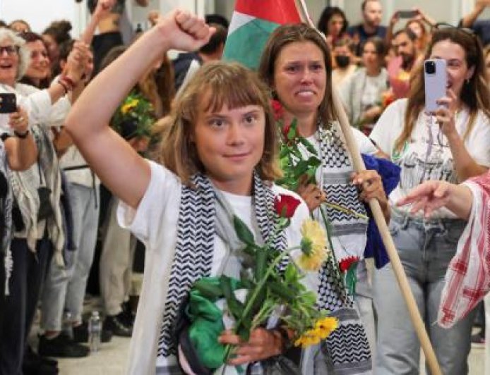 Israel deporta a 171 activistas de la flotilla "Global Sumud" que opera en el Mediterráneo