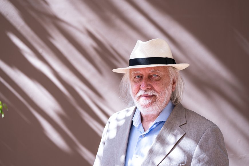László Krasznahorkai vence o Nobel de Literatura: conheça ‘Sátántangó’, a obra visionária disponível em português