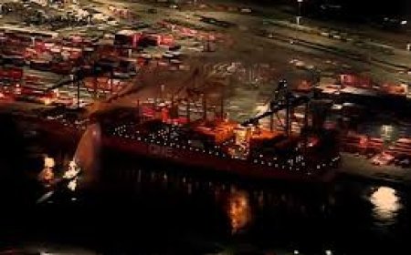 Explosão em navio cargueiro causa pânico e mobiliza megaoperação no porto de Los Angeles