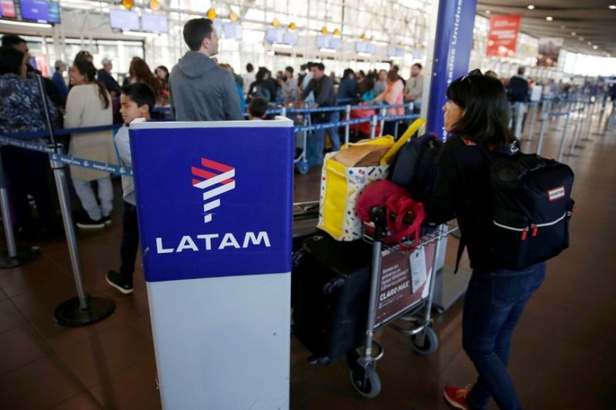 Greve de pilotos da Latam paralisa o Chile, cancela 173 voos e afeta mais de 20 mil passageiros
