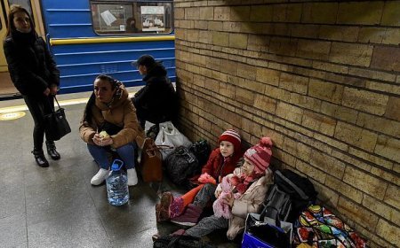 Kyiv Residents Seek Shelter in Metro Stations Amid Threat of New Attacks