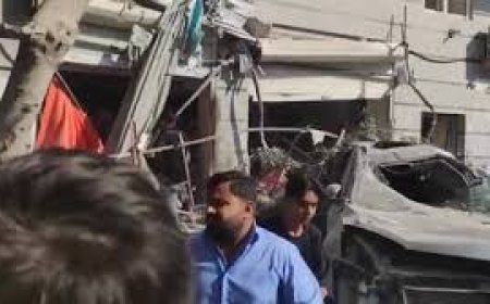 Explosão em edifício abala cidade portuária do Irã e deixa mortos, dizem autoridades