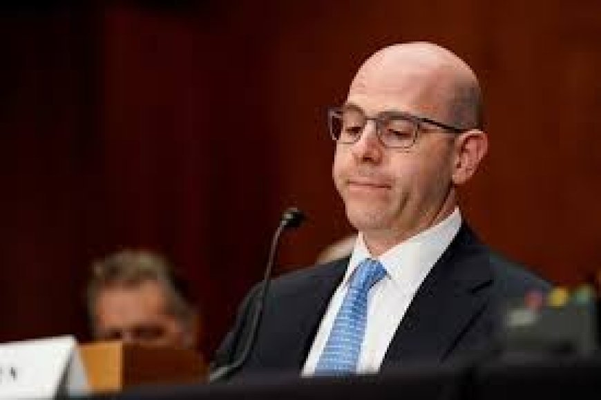 Choque em Washington: Diretor do Fed, Stephen Miran, Abandona Conselho da Casa Branca