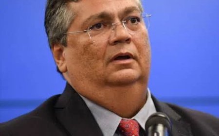 Decisão de Dino que suspendeu quebra de sigilo de amiga de Lulinha provoca  reação opositora e ameaça de criar comissão de investigação