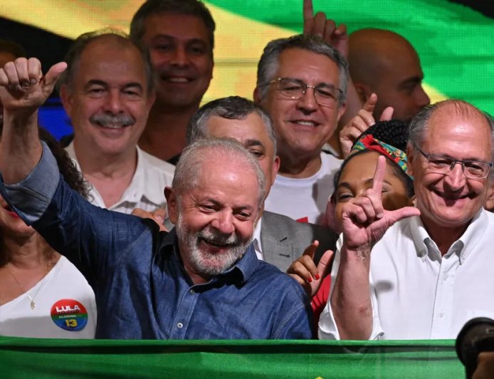 Lula declara que “Brasil pertenece a los narcotraficantes” y que “Brasil será respetado en el mundo del crimen organizado”
