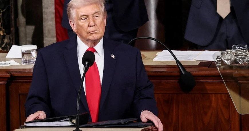 Trump exige rendição incondicional do Regime do Irã e informa que atacará com força total' se regime não capitular imediatamente