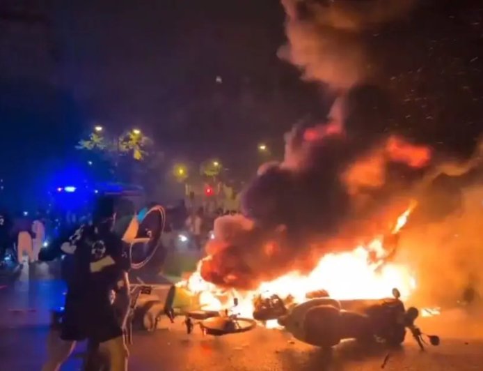París en tensión: La violencia generalizada tras el partido del PSG degenera en enfrentamientos urbanos y "guerra de guerrillas" contra la policía