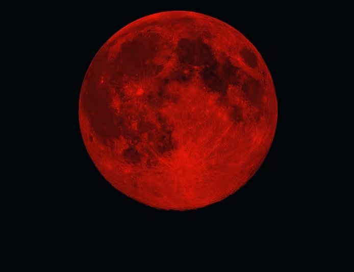 The partial lunar eclipse in pictures: almost 96% of the disk was in shadow